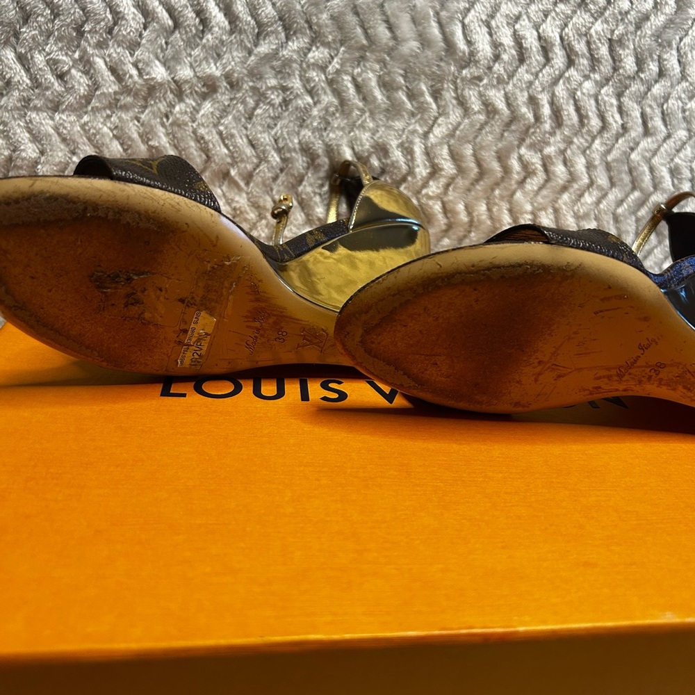 Louis Vuitton Sunshine Wedge - Picture 3 of 5